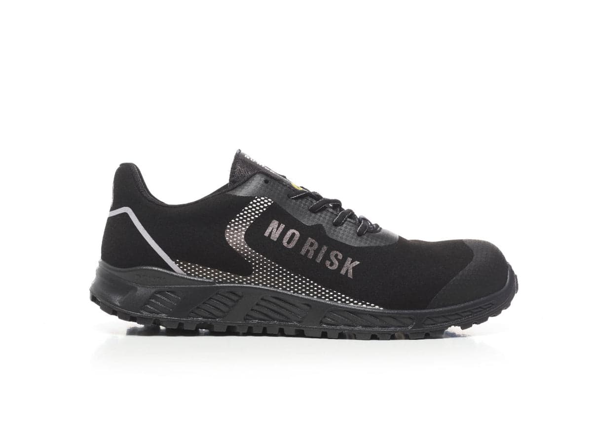 Zapatilla de seguridad negra NO RISK Black Panther de perfil
